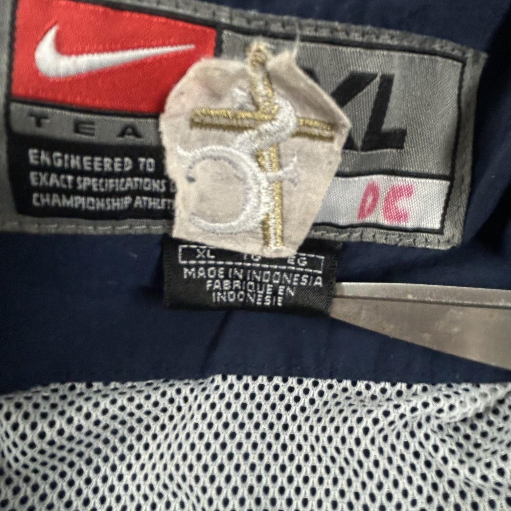 Vintage Shiloh Christian Saints Jacket Mens XL Blue Basketball Nike Windbreaker - Picture 6 of 16